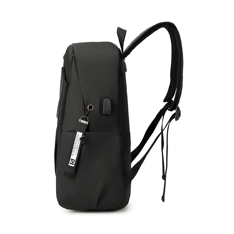 Simple and casual Oxford cloth backpack, large capacity laptop bag for commuting.